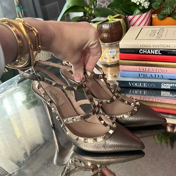 SOLD Valentino ROCKSTUD ANKLE STRAP PUMP 100 MM gold tone - Picture 4 of 14